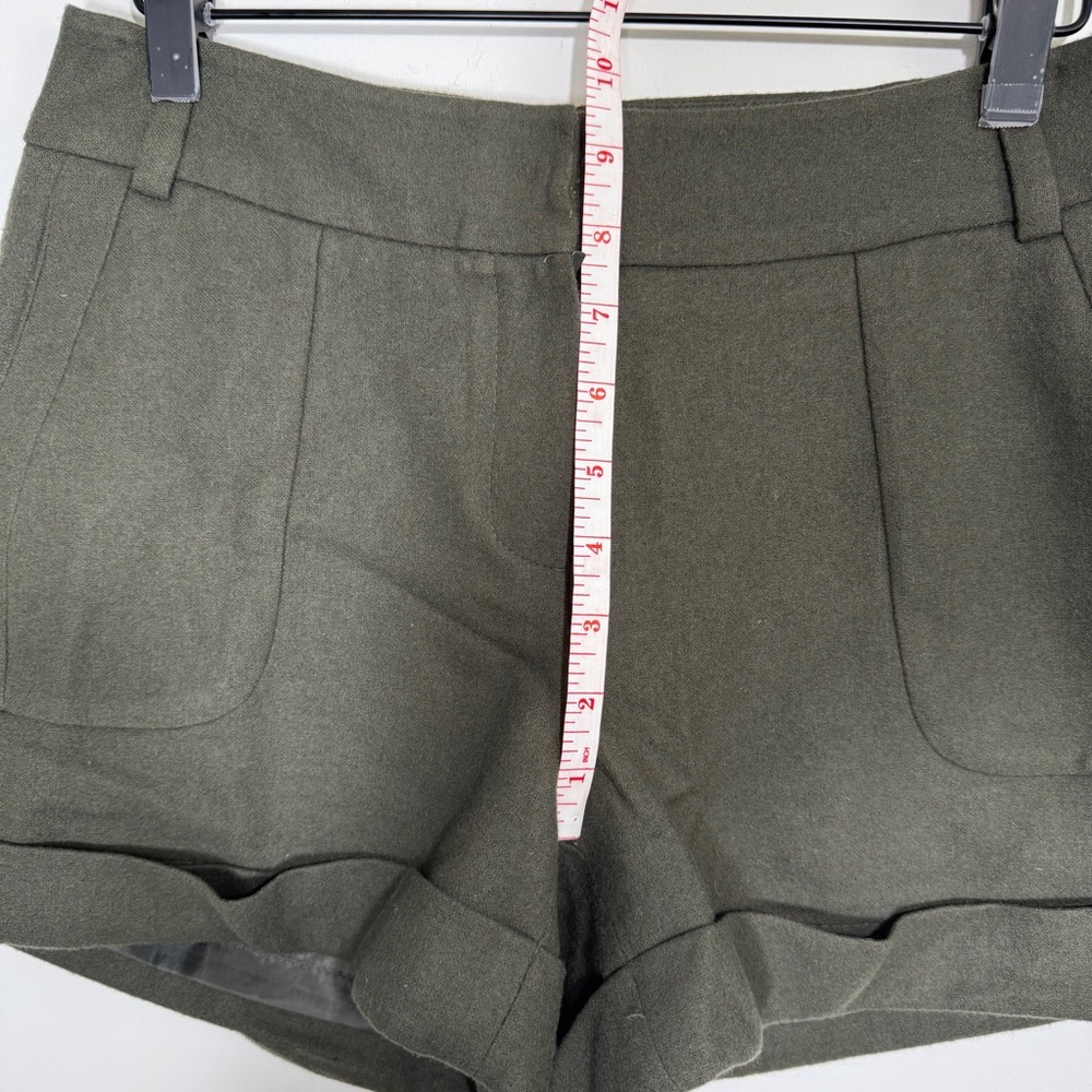 Clovis Olive Green Wool‎ Blend Cuffed Shorts Women’s Size Small - Picture 6 of 8
